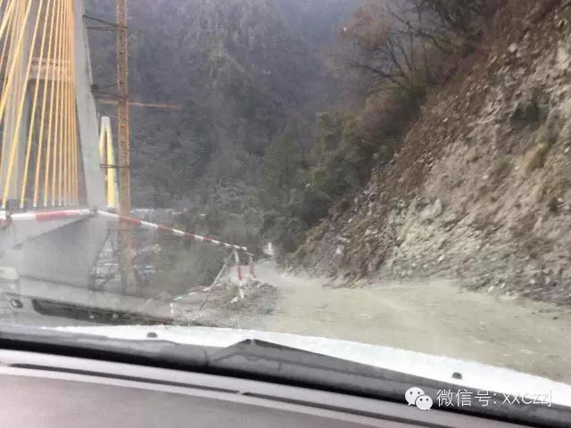 川藏线路况