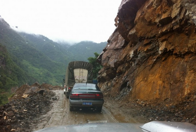 墨脱沿线旅游路况