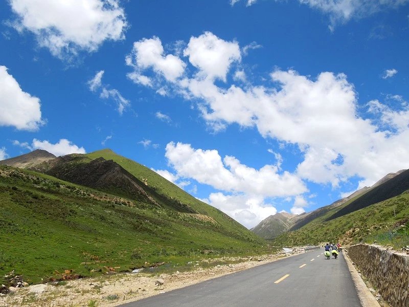 川藏线旅游注意事项