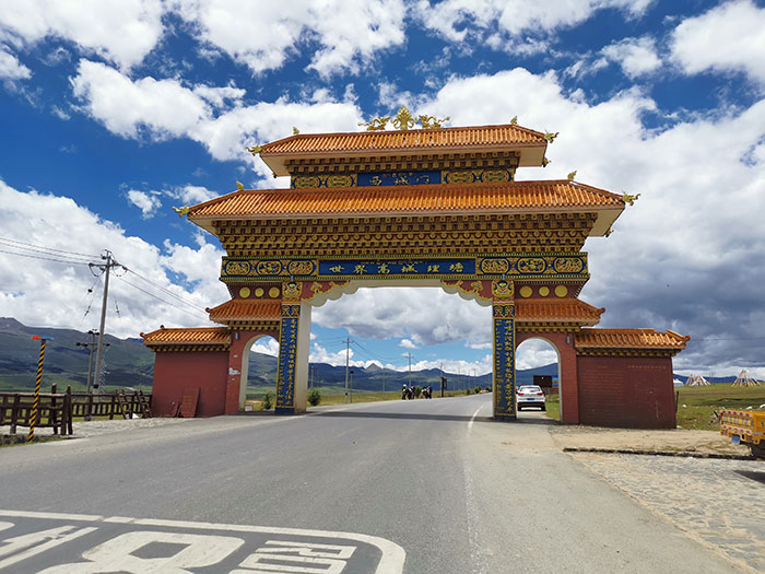 川藏线旅游路线选择