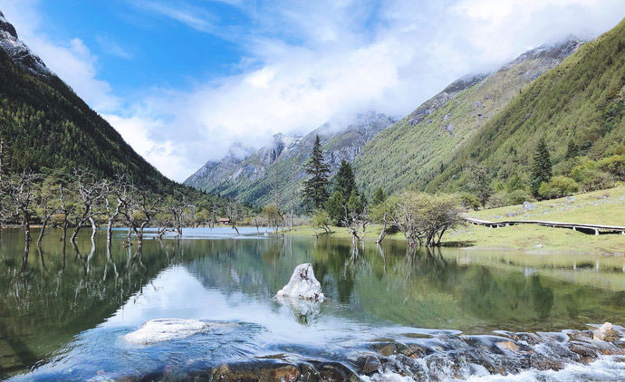 四姑娘山旅游穿衣建议