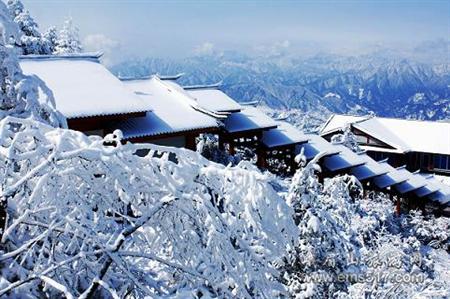 峨眉山几月开始下雪-峨眉山什么时候开始下雪