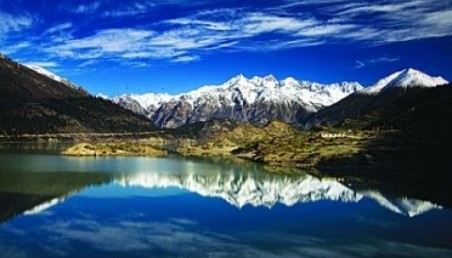 然乌湖